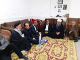 دیدار مدیر کل بنیاد شهید بوشهر و مسئولین شهرستان دشتی با خانواده شهید اقتدار رمضان سید دانیال سجادی در شهر خورموج 
