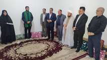 دیدار مدیر کل بنیاد شهید بوشهر و مدیر کل تامین اجتماعی نیروهای مسلح با دو خانواده شهید اقتدار رمضان در تنگستان و دشتی 