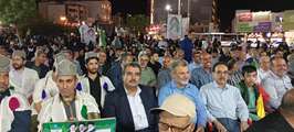 حضور کارمندان بسیجی بنیاد شهید بوشهر در همایش جان فدایان ایران در میدان امام خمینی ره 