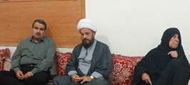 دیدار مدیر کل بنیاد شهید بوشهر با مادر شهید جاویدالاثر محمد عامرنژاد در روستای عامری دلوار به روایت تصویر 